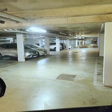 III Appart 2 Pieces, Neuf 200 M De Gare Parking Netflix Evry Courcouronnes Exteriör bild