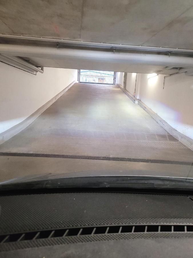 III Appart 2 Pieces, Neuf 200 M De Gare Parking Netflix Evry Courcouronnes Exteriör bild